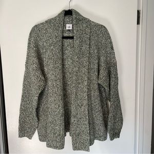 💚 Cabi green chunky knit sweater